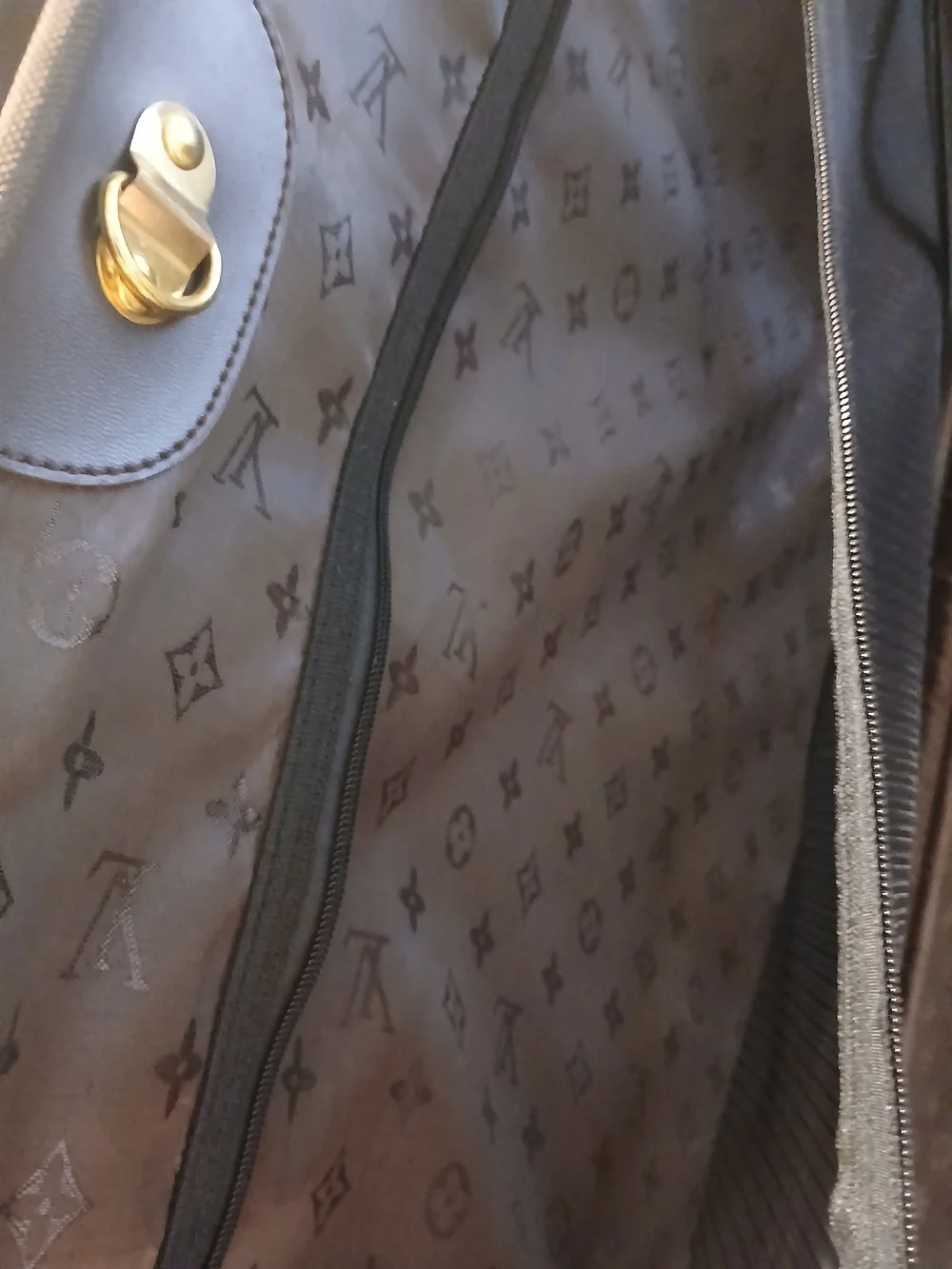 Designer-Style Brown Monogram Rolling Duffel with Tan Trim
